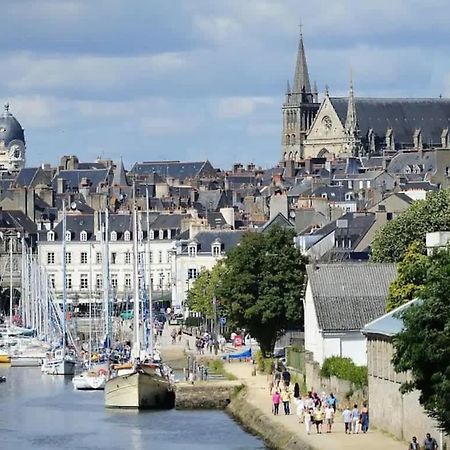 Tassigny - Charmant Appartement/ Terrasse - Port Vannes Bagian luar foto