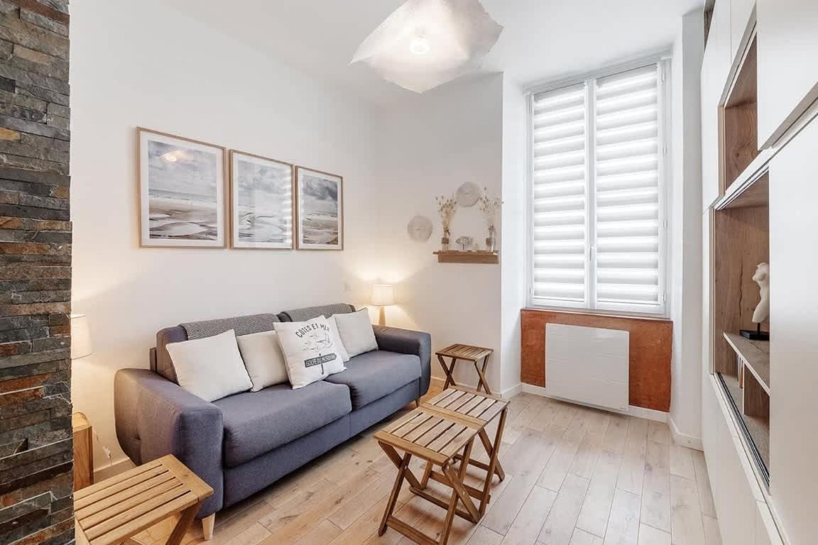 Tassigny - Charmant Appartement/ Terrasse - Port Vannes Bagian luar foto